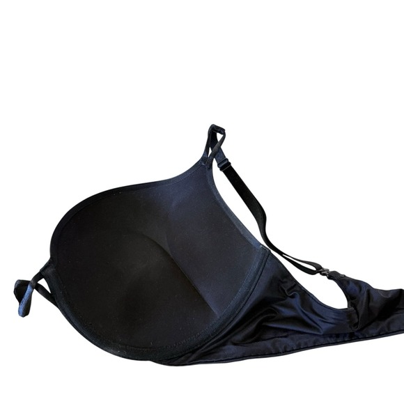 Victoria's Secret 38c Black Bombshell Plunge Underwire Bra Preowned - Picture 7 of 9